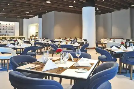 Royal M Beach Resort - 3