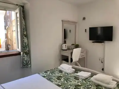Guesthouse Athos - 12