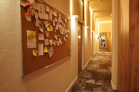 AQ Capsule Hostel - 15