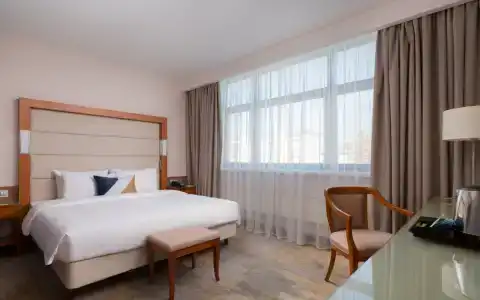 Courtyard by Marriott City Center - 56