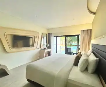 Amora Beach Resort Phuket - 43