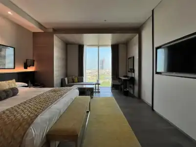 Taj Jumeirah Lakes Towers - 41