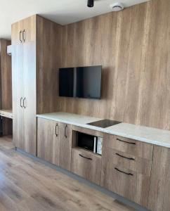 Suite - 79