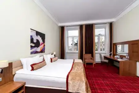 Best Western Plus Centre - 107