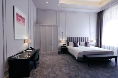 Cosmos Selection Saint-Petersburg Italyanskaya - 157