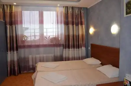 Flayt Mini-Hotel - 6