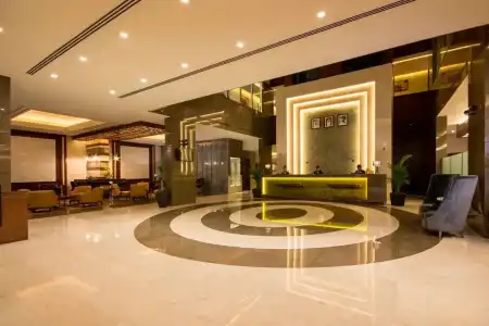 Golden Tulip Media - 2