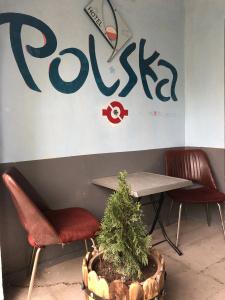 Dom Polski Guest House - 33