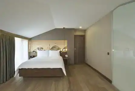 Boutique Saint Sophia - 11