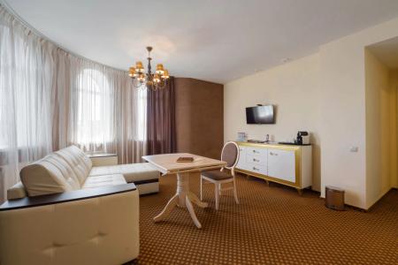 Onegin-Restaurant Complex - 70