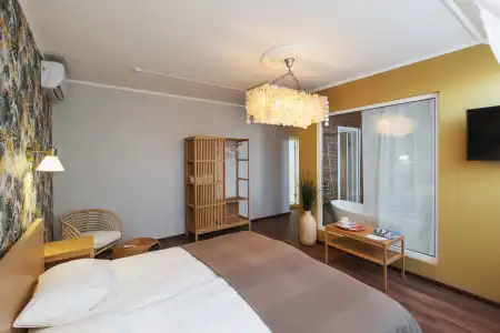 Nautilus Mini-Hotel - 57