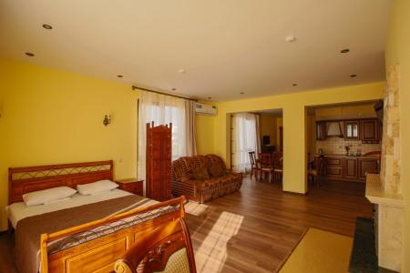 Golden Tennis Club - 75