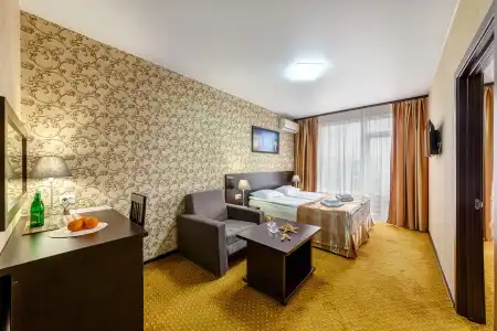 Hotel - 2