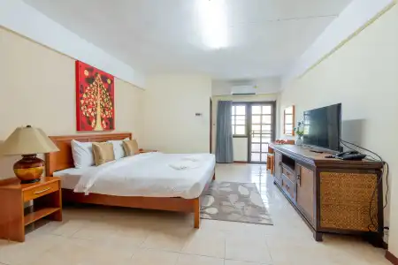 Hillside Resort - 49