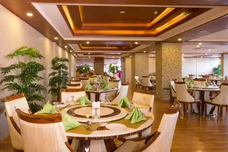 The Grand Kandyan - 22