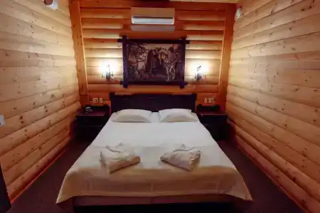 Alesha Popovich Dvor - 108