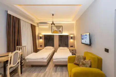 Cirrus Suites - 1