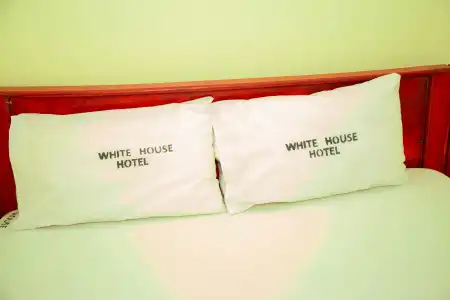 Kilimanjaro White House - 9