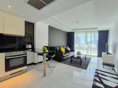 Nova Suites Pattaya by Compass Hospitality - 5