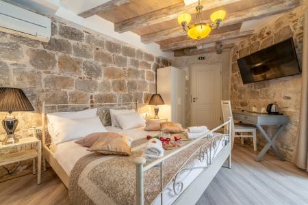 Heritage Palace Varos - Mag Quaint & Elegant Boutiques - 70