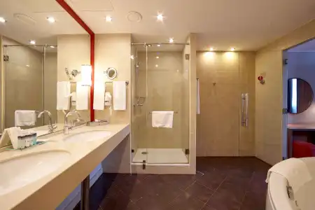 Ramada By Wyndham Yekaterinburg & Spa - 100