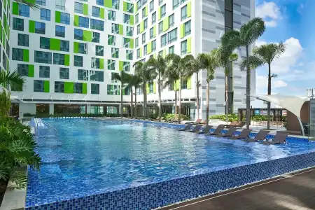 Holiday Inn & Suites SAIGON AIRPORT by IHG - 2