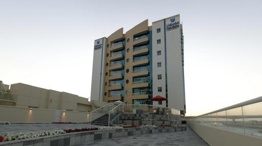 Pearl Marina Apartments LLC - 36