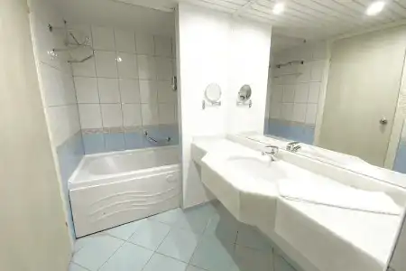 Bayar Family Resort & Spa - 18