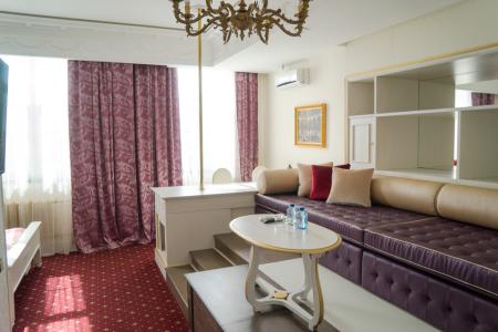 Аглая Кортъярд - 134