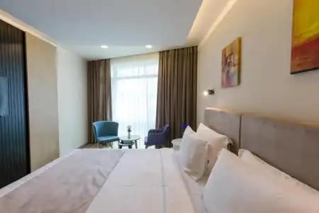 Best Western Premier Batumi - 11