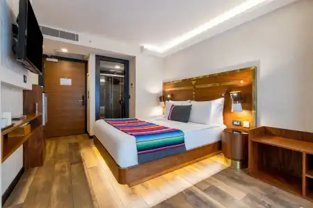 Hay Alsancak - 24