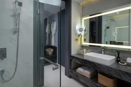 Wyndham Grand Nai Harn Beach Phuket - 32