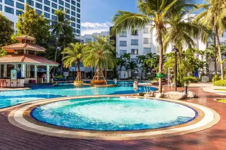 Cholchan Pattaya Beach Resort - 45