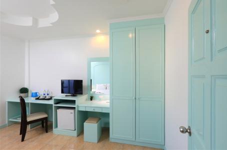 Gorgeous Boutique Room - 15