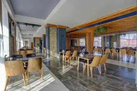 Vzmorie Resort - 4