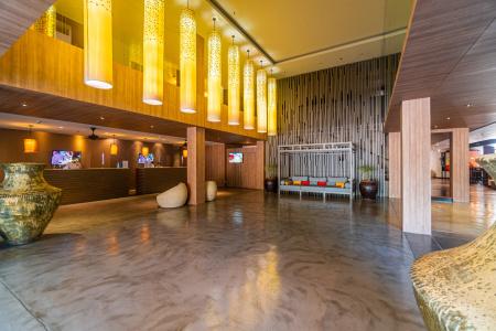 Radisson Resort and Suites Phuket - 5