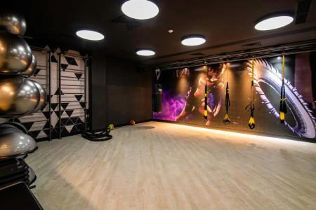Ramada & Suites by Wyndham - 25