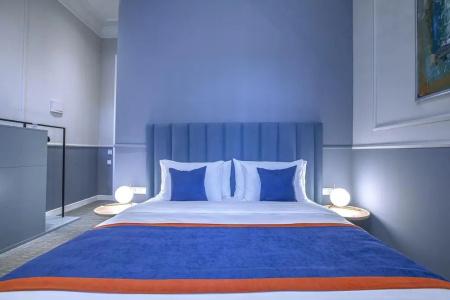 Heritage & Suites - 24