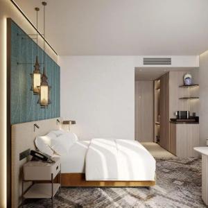 DoubleTree by Hilton - 58