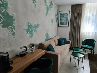 The Location - 7