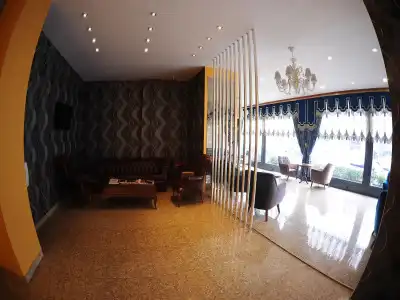 Nice Royal Otel - 1
