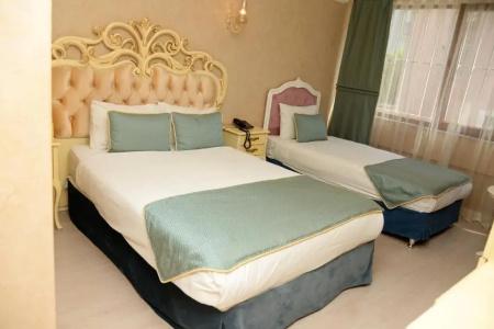 Edibe Sultan - 53