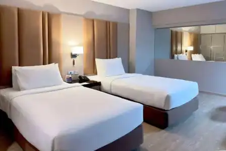 Ramada Sukhumvit Soi Eleven - 29