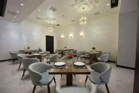Qushbegi Plaza - 6