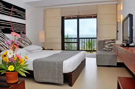 Goldi Sands - 9