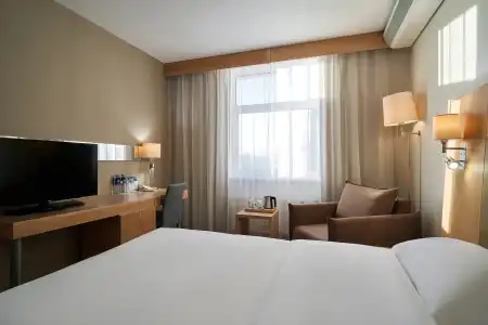 Park Inn by Radisson - 50