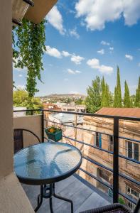 Constant Tbilisi - 90