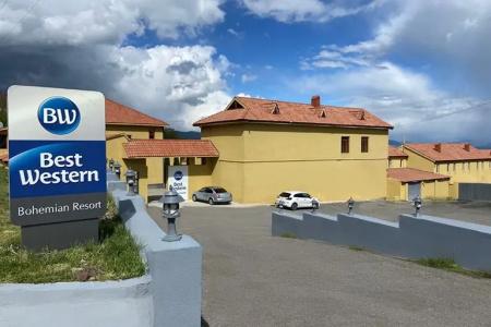 Best Western Bohemian Resort - 24