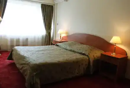 Akademicheskaya - 69