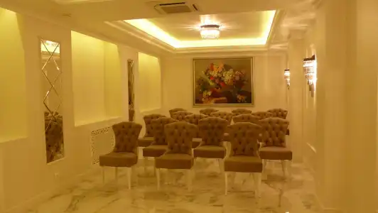 Atrium - 8